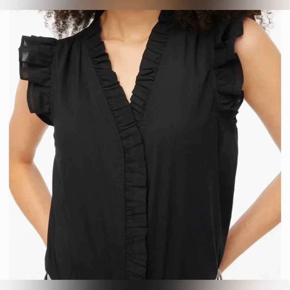 J crew 
Size Small
Pit to pit 20”
Length 23 1/2”